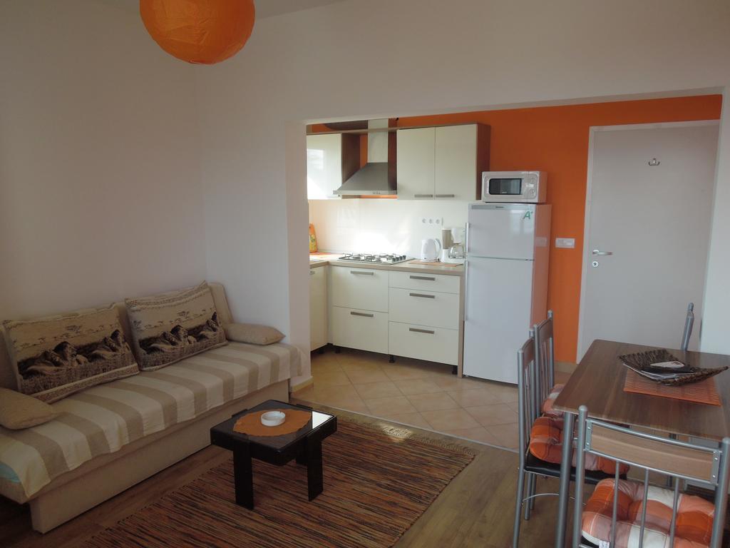 Apartments Meleh Crikvenica Quarto foto